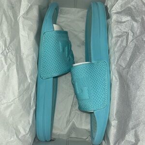 Women’s APL Techloom Slides-Bahama Blue- size 10